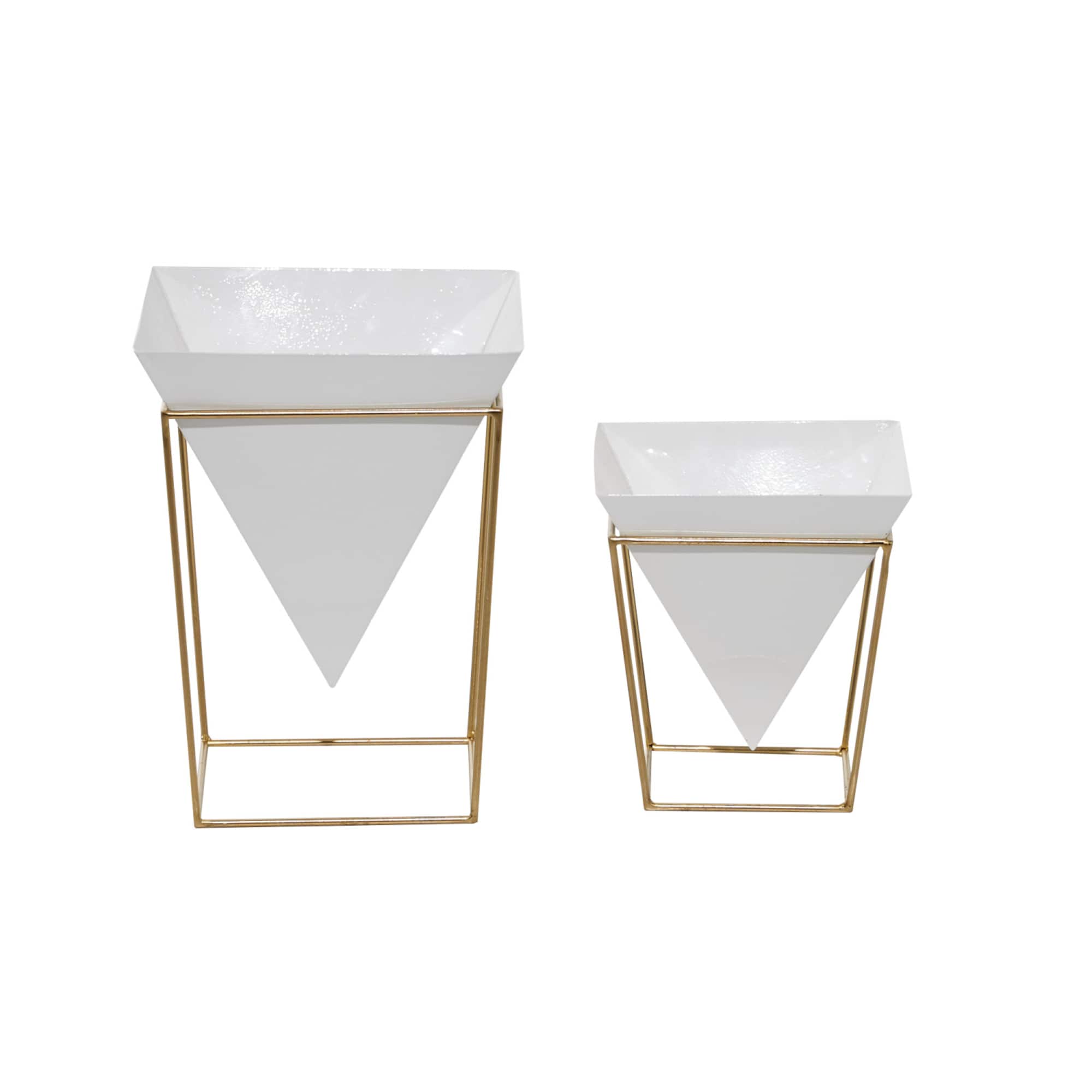 CosmoLiving by Cosmopolitan Set of 2 White Metal Contemporary Planter, 10", 15"